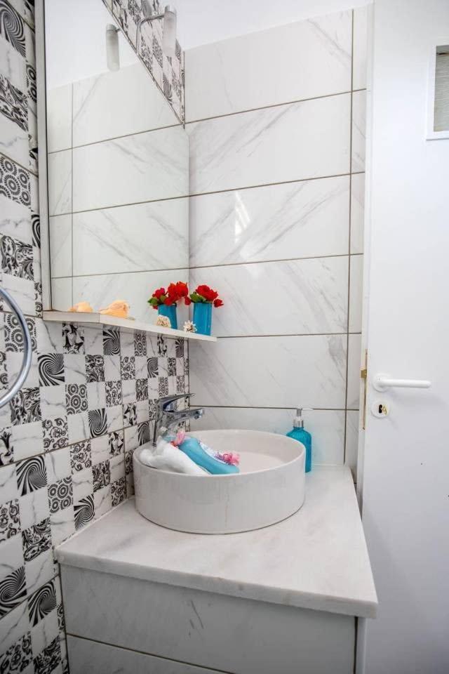 Agia Pelagia Green Apt Just 50m From Sea *